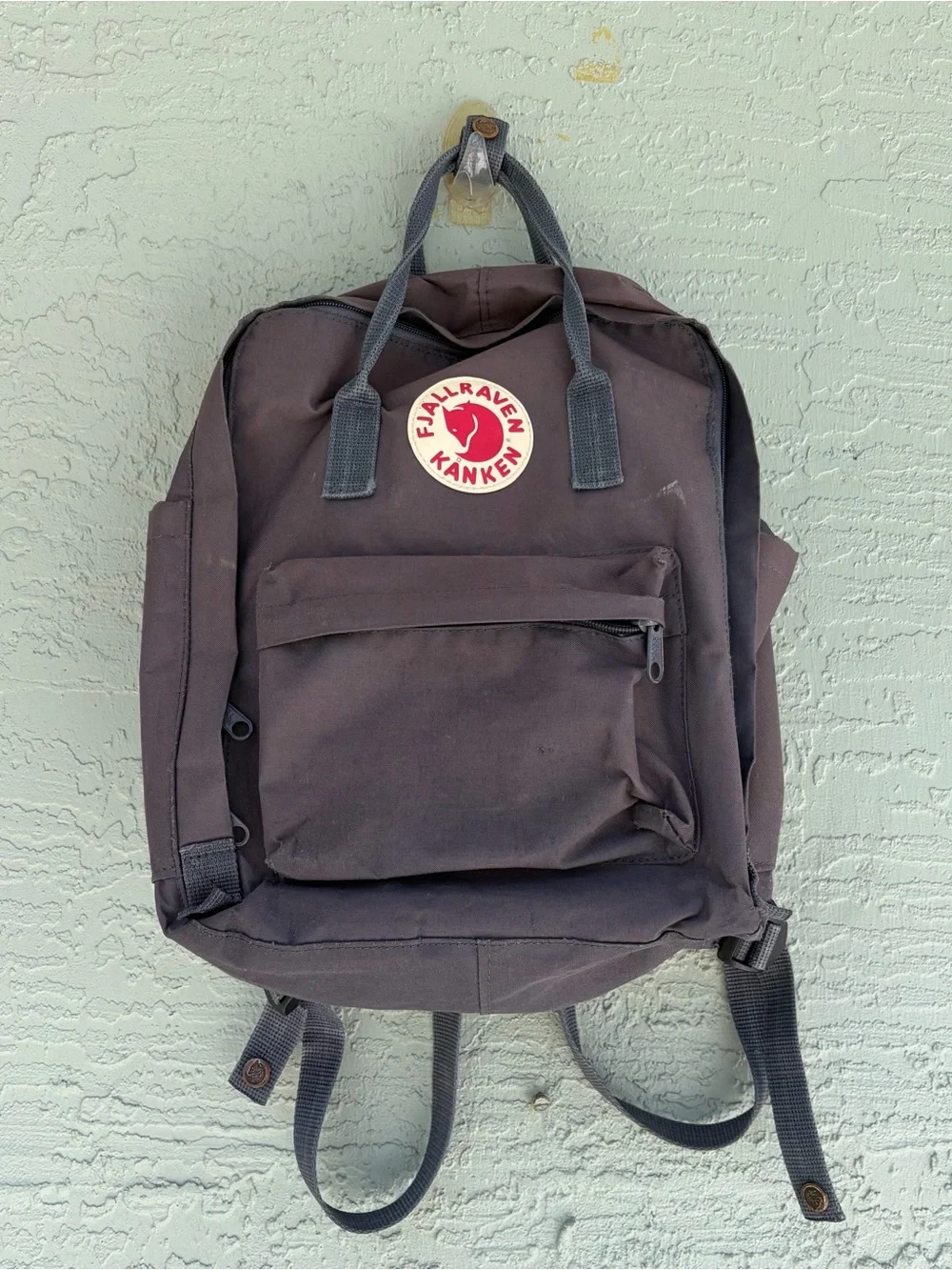 Fjallraven Kånken Backpack - Dark Brown with Red Logo